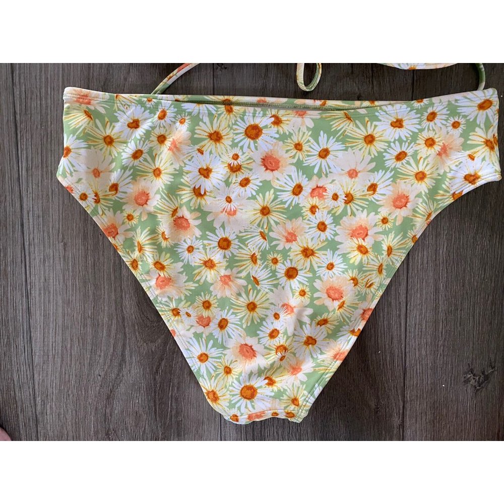 Wild Fable Daisy Floral Print Two-piece Swimsuit Yellow Green XL - Picture 6 of 6